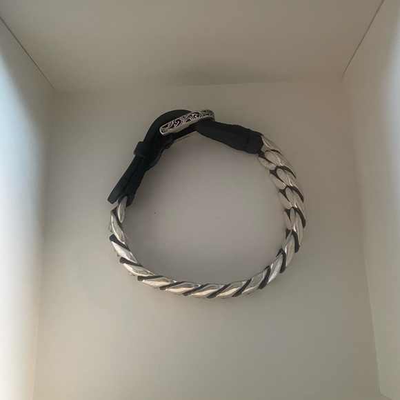 GUCCI BRACELET WITH LOGO - Picture 8 of 9